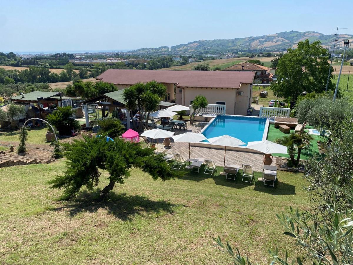 Residence Il Villaggio Del Re Corropoli Dış mekan fotoğraf